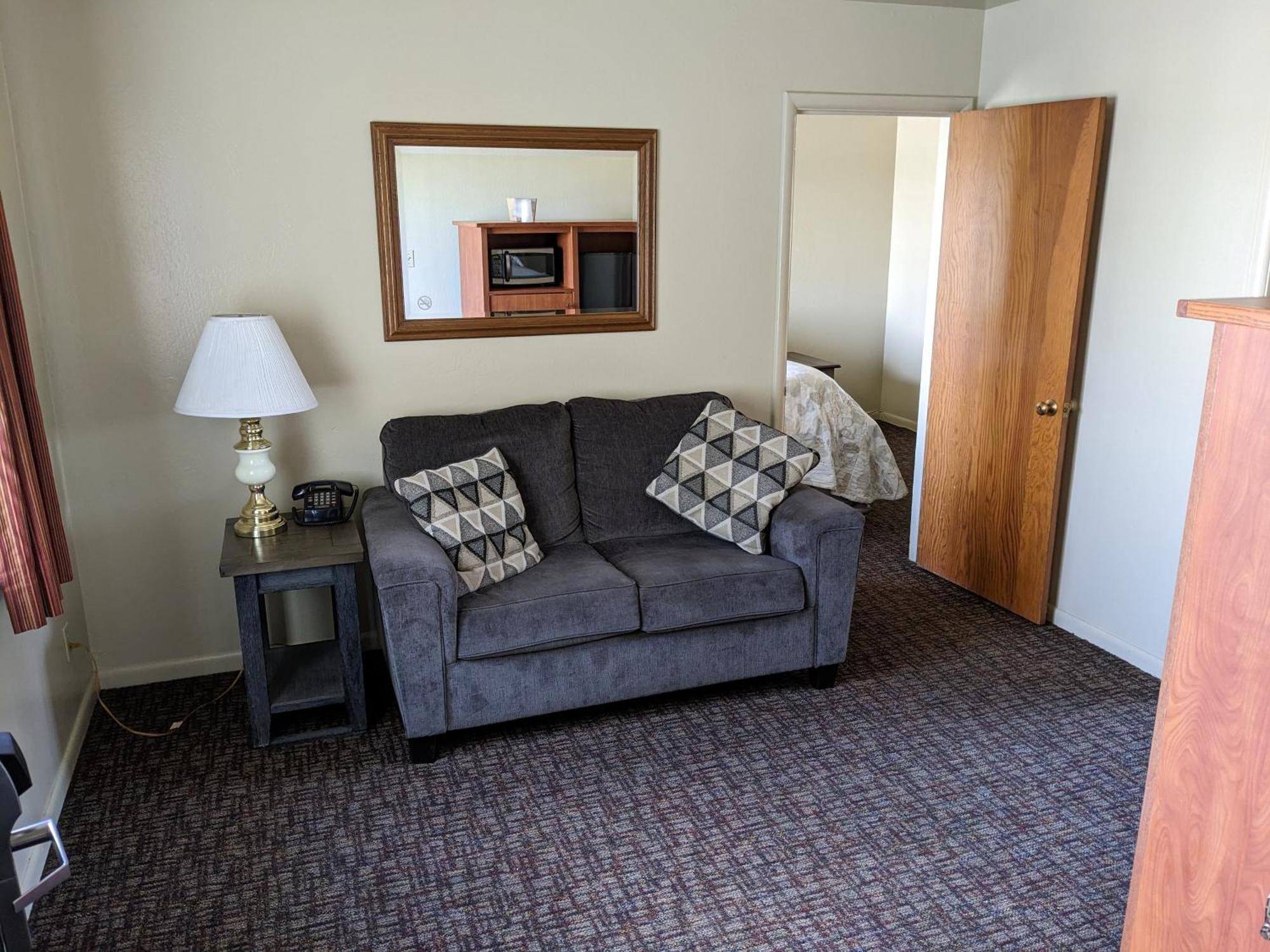 Hi-Lo Motel, Cafe And Rv Park Weed Zimmer foto
