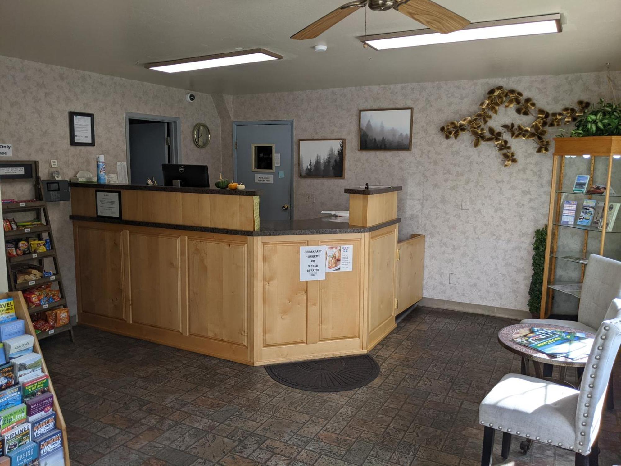 Hi-Lo Motel, Cafe And Rv Park Weed Exterior foto